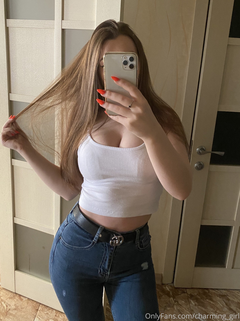 Photo by charming_girl published on September 1,2023 05:41:30 - BestThots