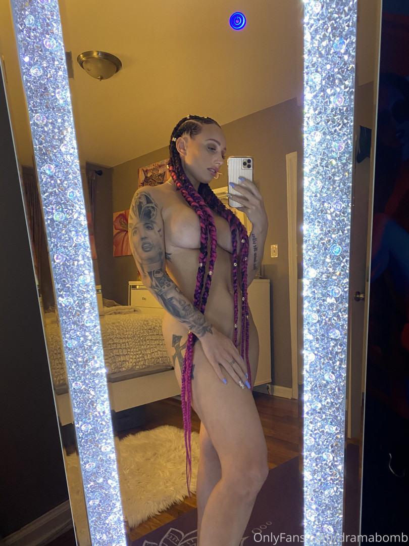 Photo by moneybirdette published on October 16,2023 21:01:07 - BestThots