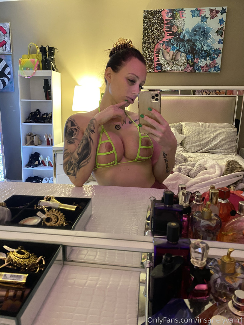 Photo by moneybirdette published on October 16,2023 21:03:33 - BestThots