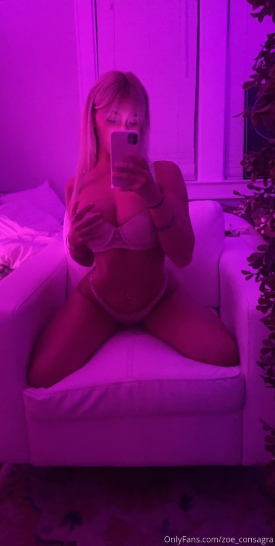 Photo by zoe_consagra published on May 15,2023 14:49:18 - BestThots