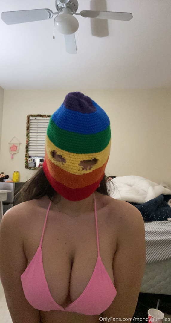 Photo by moneybunnies published on October 12,2023 09:28:01 - BestThots