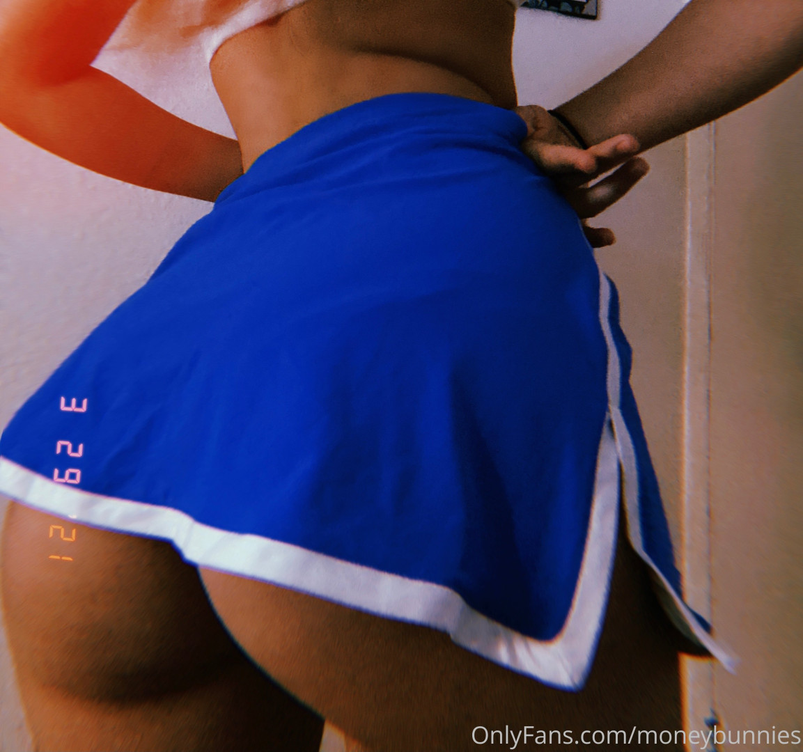 Photo by moneybunnies published on October 12,2023 10:56:32 - BestThots