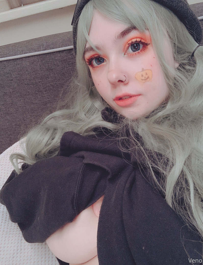 Photo by venomous_dolly published on October 16,2023 16:41:16 - BestThots