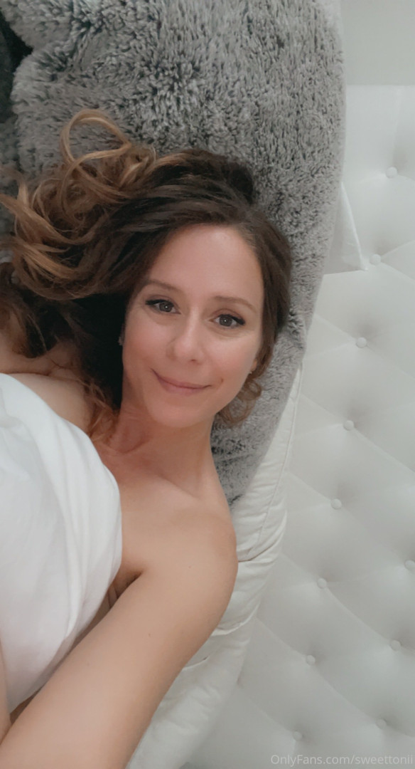 Photo by sweettonii published on August 12,2023 04:41:33 - BestThots