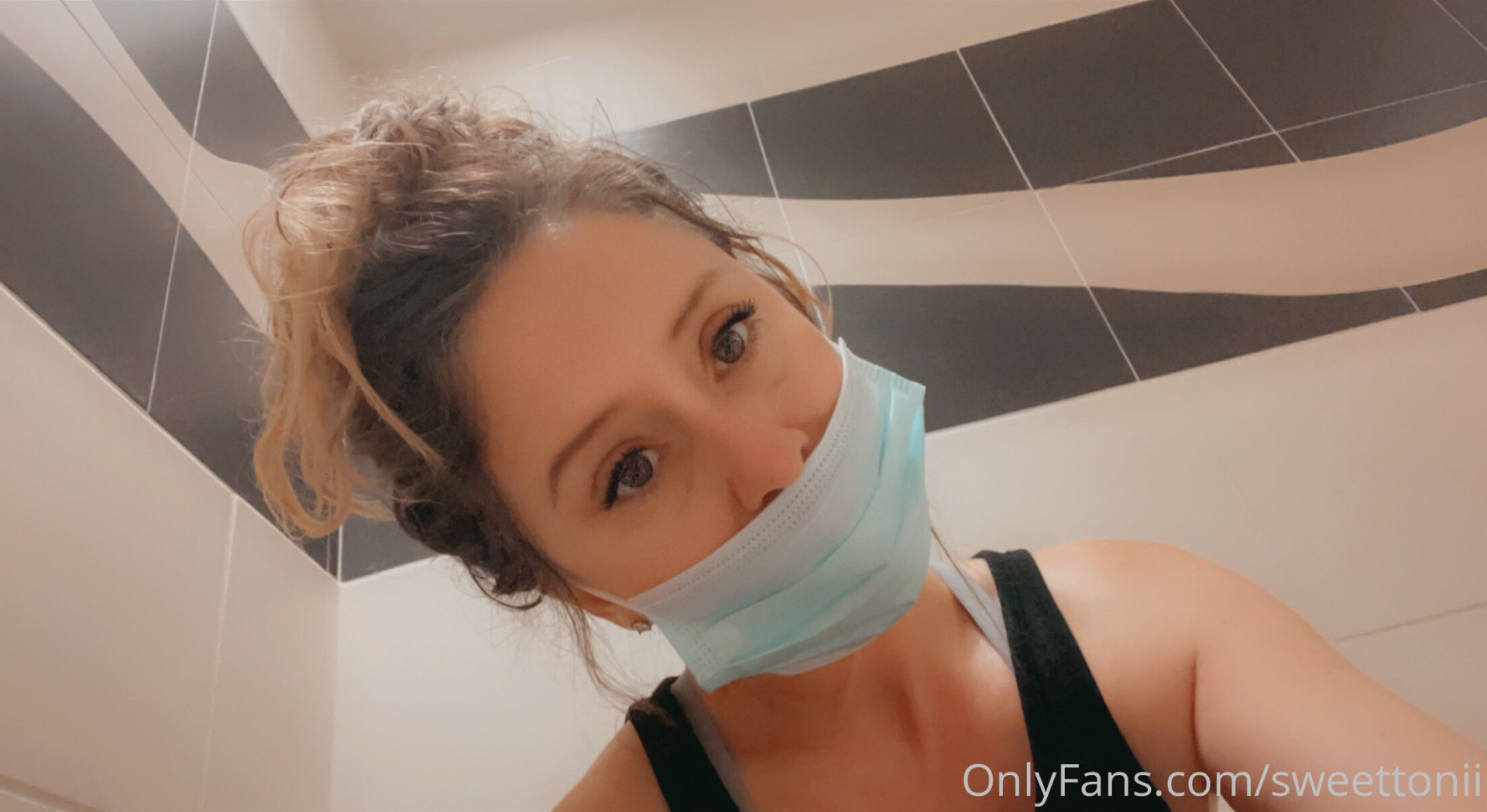 Photo by sweettonii published on August 12,2023 07:00:08 - BestThots