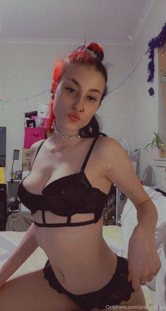 Photo by indigotaylorxx published on October 12,2023 01:46:00 - BestThots