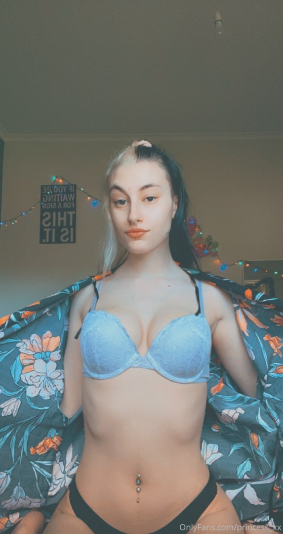 Photo by indigotaylorxx published on October 12,2023 05:53:56 - BestThots