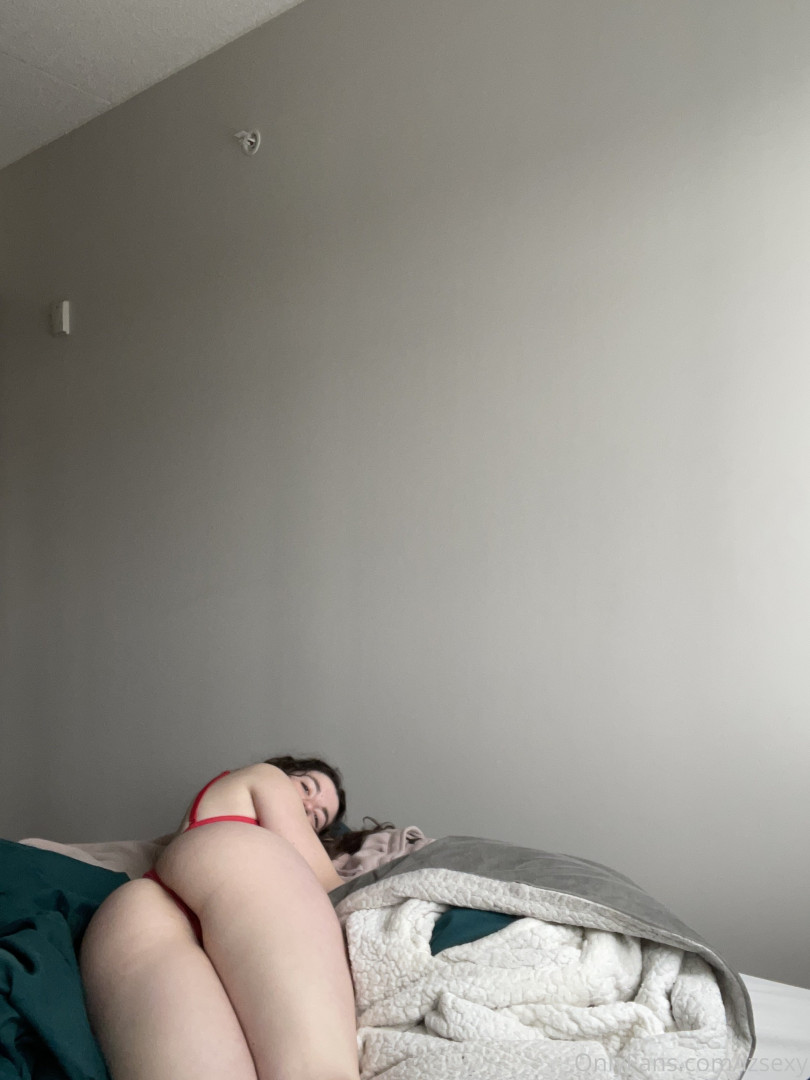 Photo by izcutie published on October 12,2023 23:00:47 - BestThots