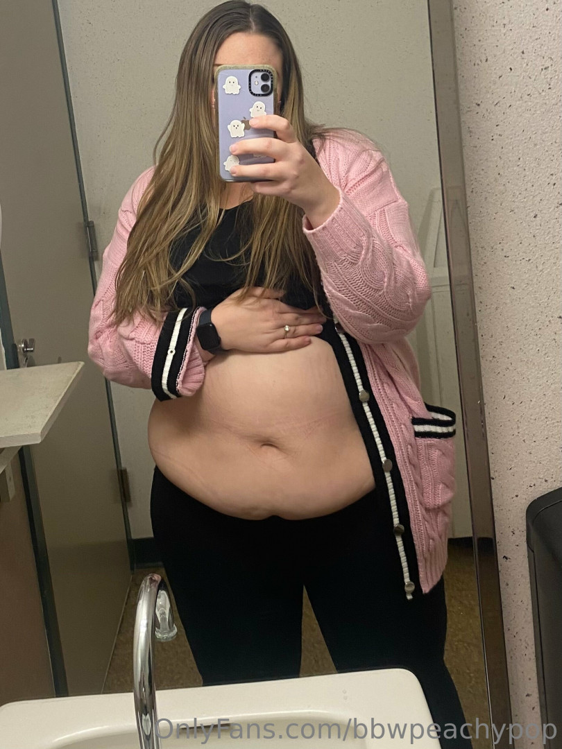 Photo by bbwpeachypop published on July 19,2023 12:52:48 - BestThots