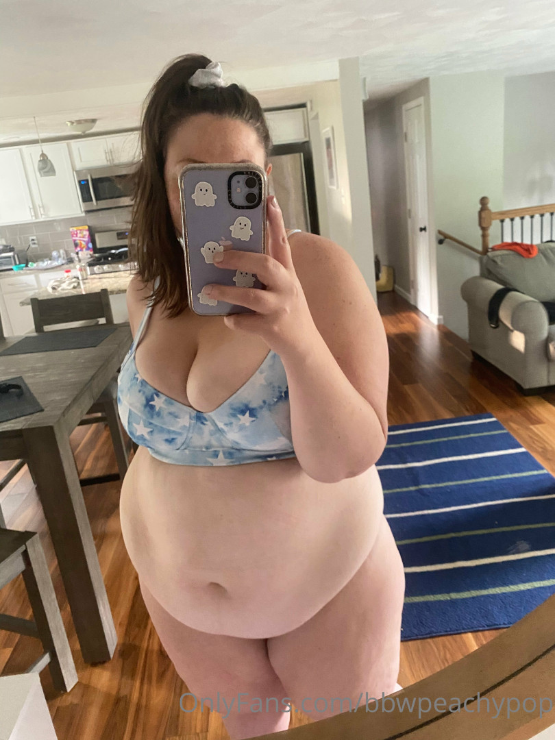 Photo by bbwpeachypop published on July 19,2023 12:55:41 - BestThots