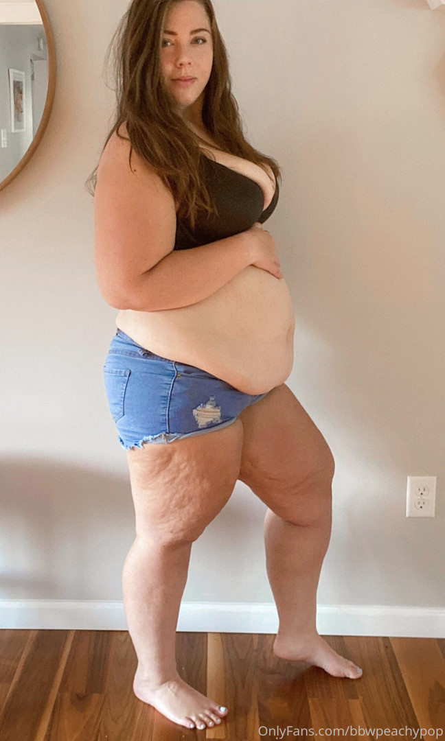 Photo by bbwpeachypop published on July 19,2023 12:56:15 - BestThots