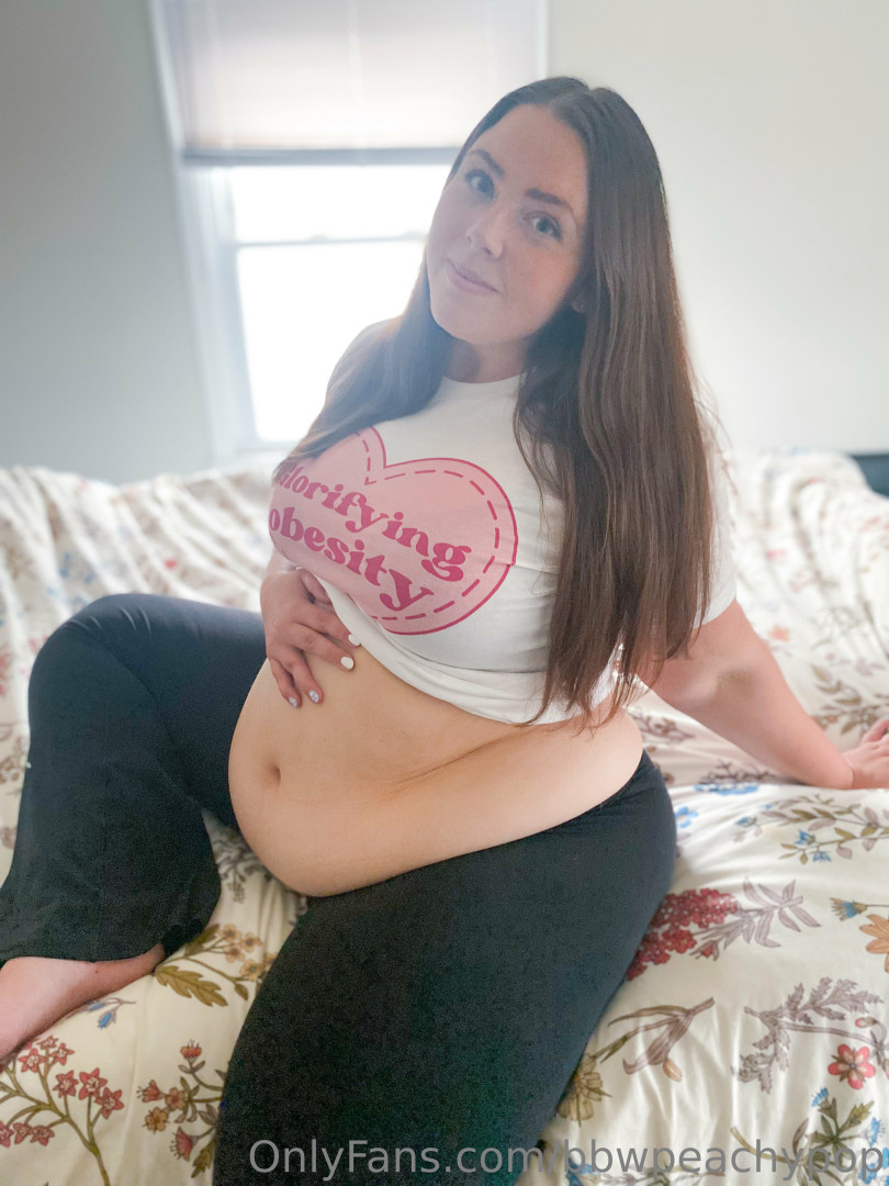 Photo by bbwpeachypop published on December 11,2023 05:07:35 - BestThots