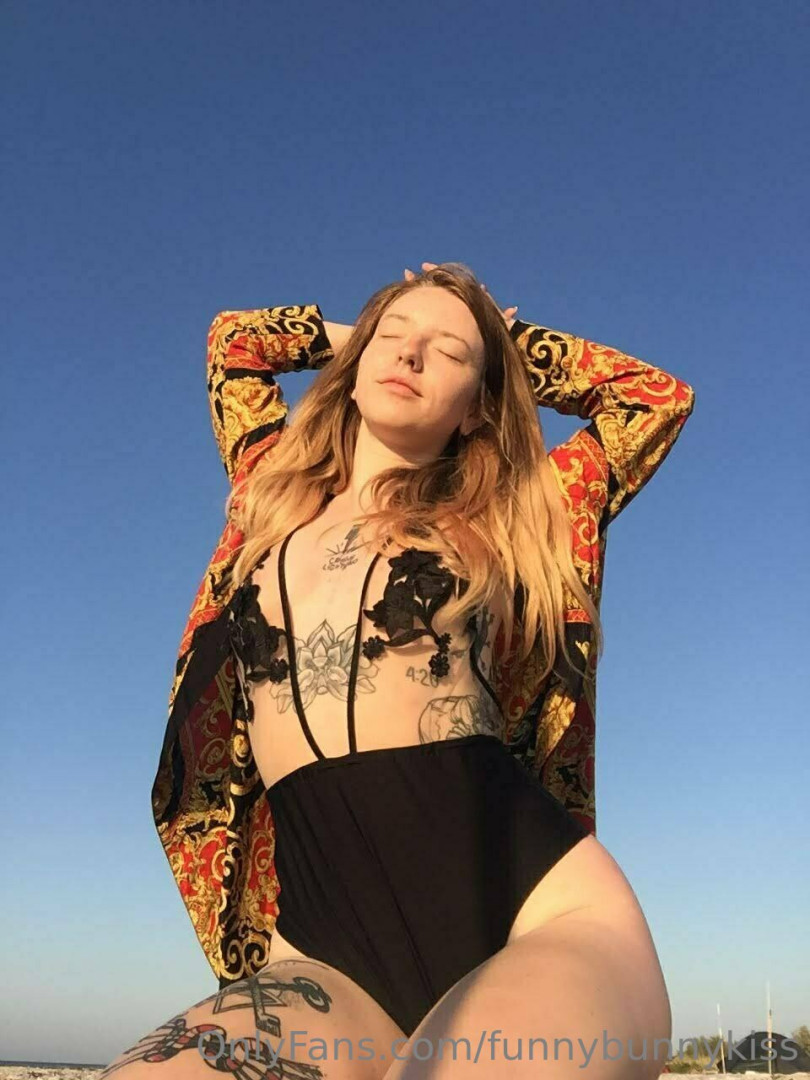 Photo by funnybunnykiss published on June 2,2023 12:08:38 - BestThots