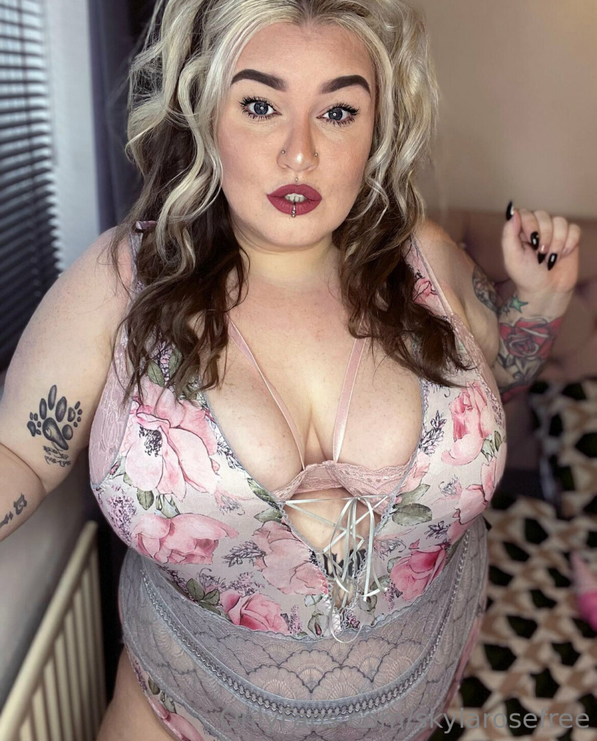 Photo by skylarosefree published on July 3,2023 16:24:05 - BestThots