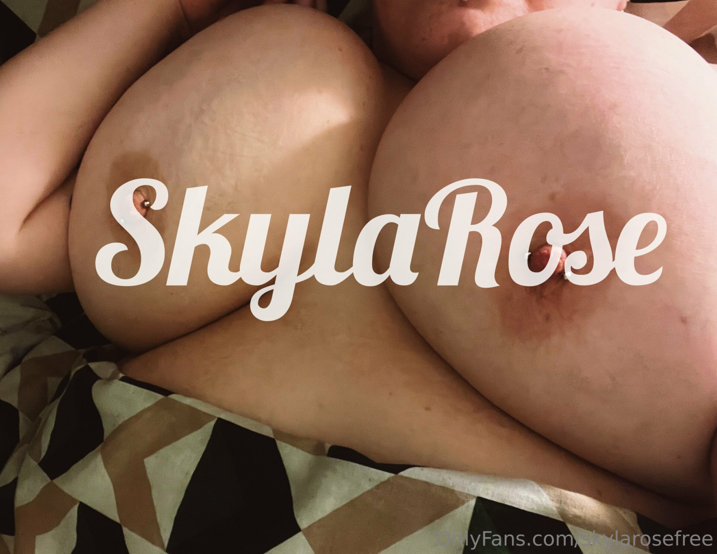 Photo by skylarosefree published on July 3,2023 16:24:13 - BestThots