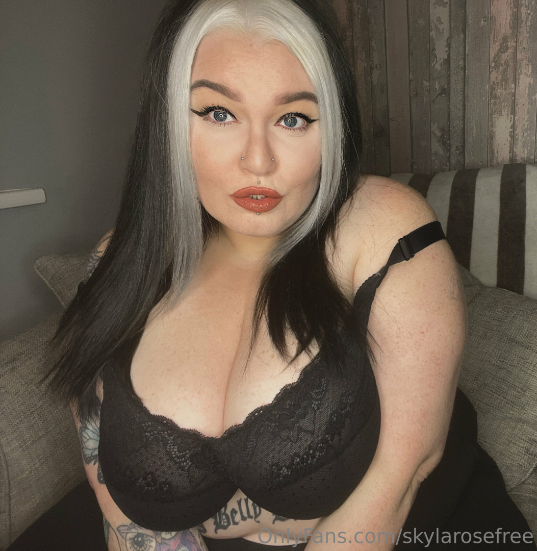 Photo by skylarosefree published on July 3,2023 16:24:24 - BestThots