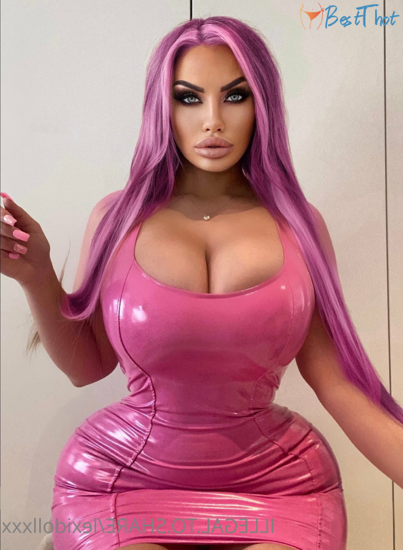 Photo by lexidollxxx published on December 18,2024 01:08:24 - BestThots