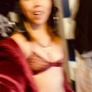 anniexgunn #2676557