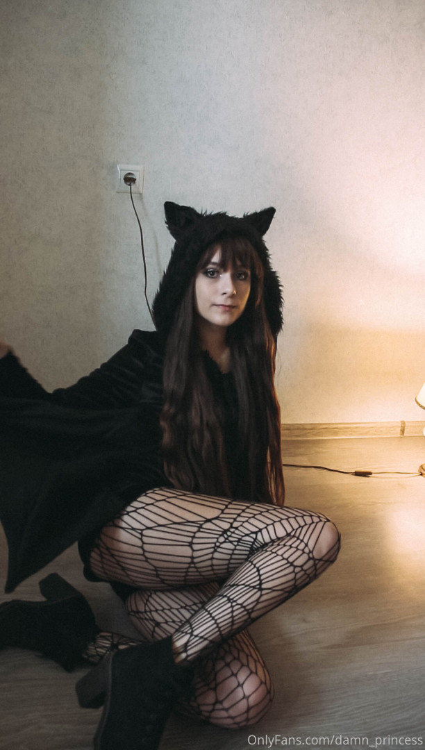 Photo by damn_princess published on October 15,2023 06:52:44 - BestThots