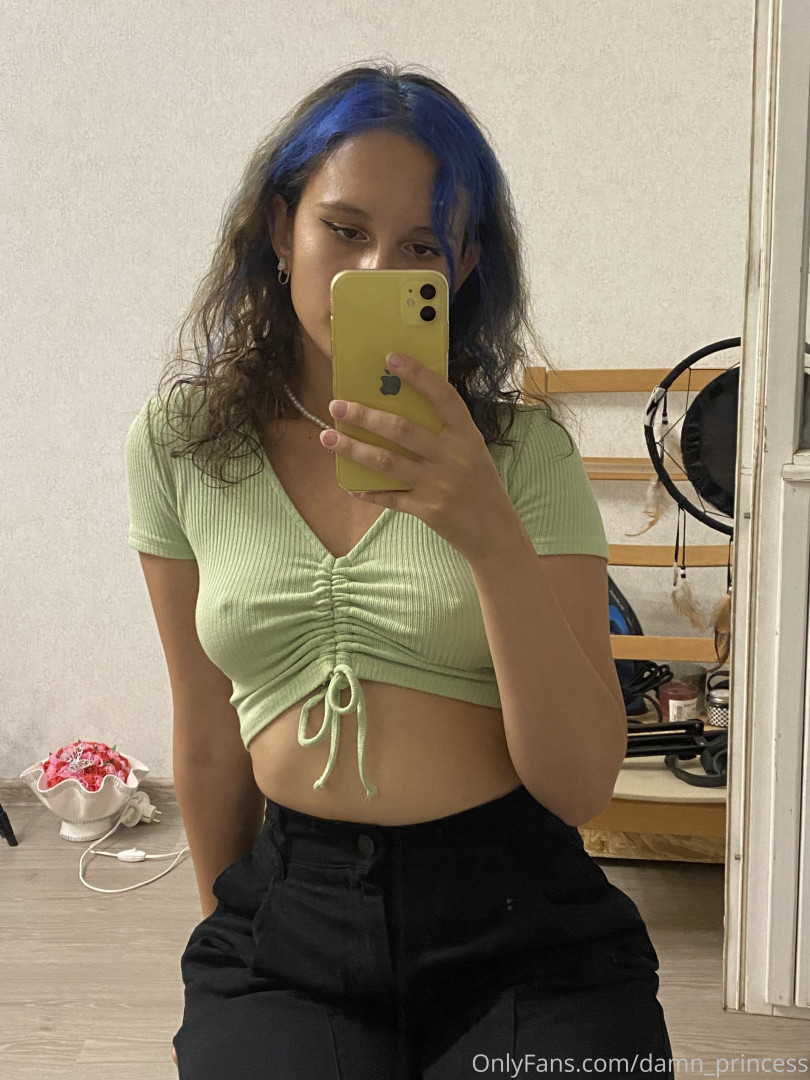 Photo by damn_princess published on October 15,2023 09:18:37 - BestThots