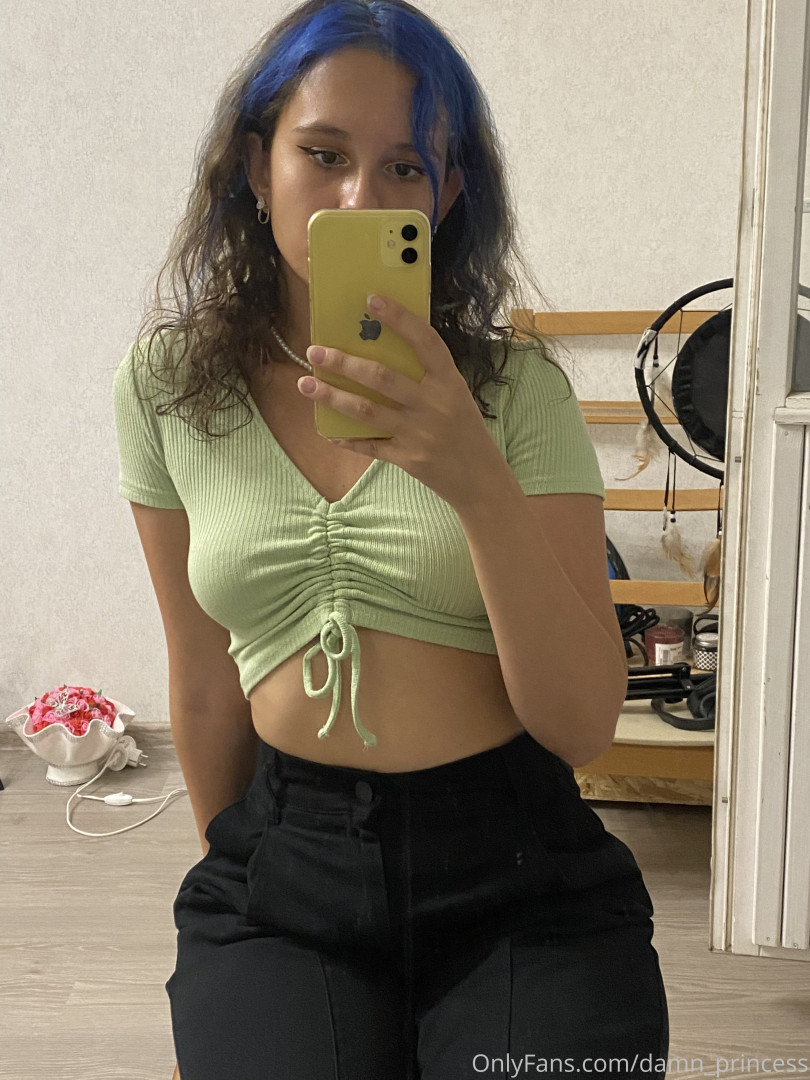 Photo by damn_princess published on October 15,2023 13:19:39 - BestThots
