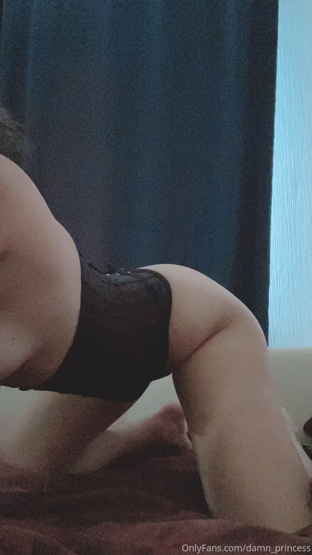 Photo by damn_princess published on October 16,2023 01:10:27 - BestThots