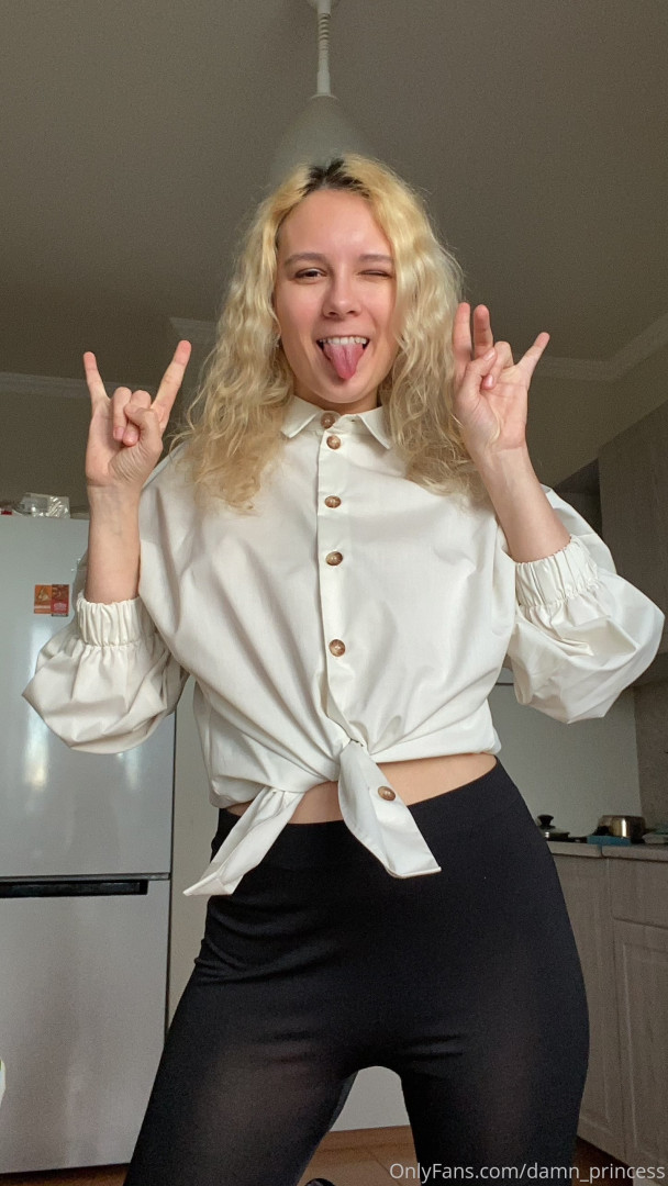 Photo by damn_princess published on October 16,2023 01:24:07 - BestThots