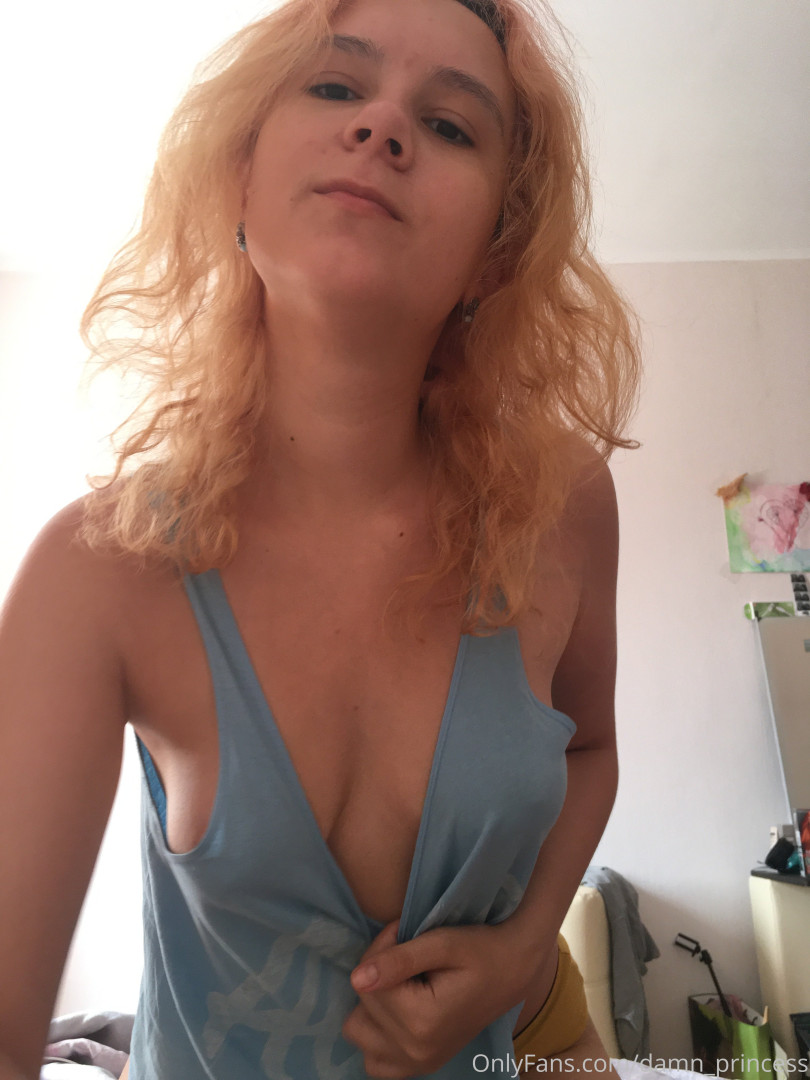 Photo by damn_princess published on October 16,2023 01:25:04 - BestThots
