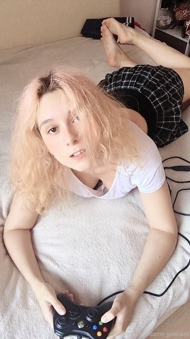 Photo by damn_princess published on October 16,2023 02:07:18 - BestThots