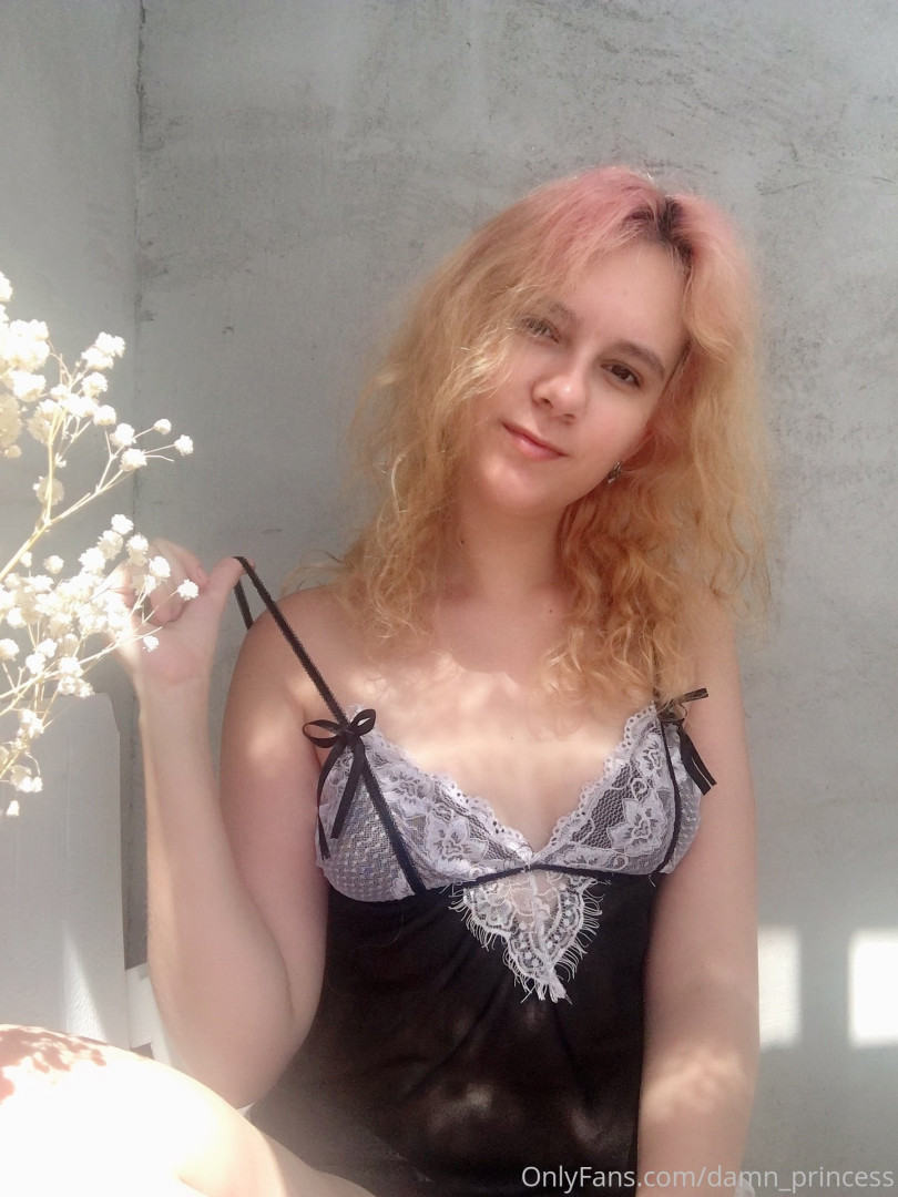 Photo by damn_princess published on October 16,2023 02:14:57 - BestThots