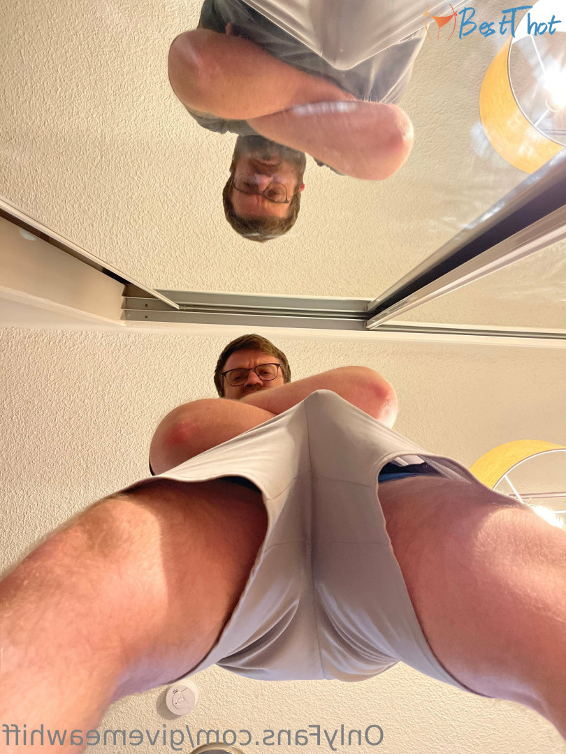 Photo by givemeawhiff published on December 12,2024 09:54:36 - BestThots