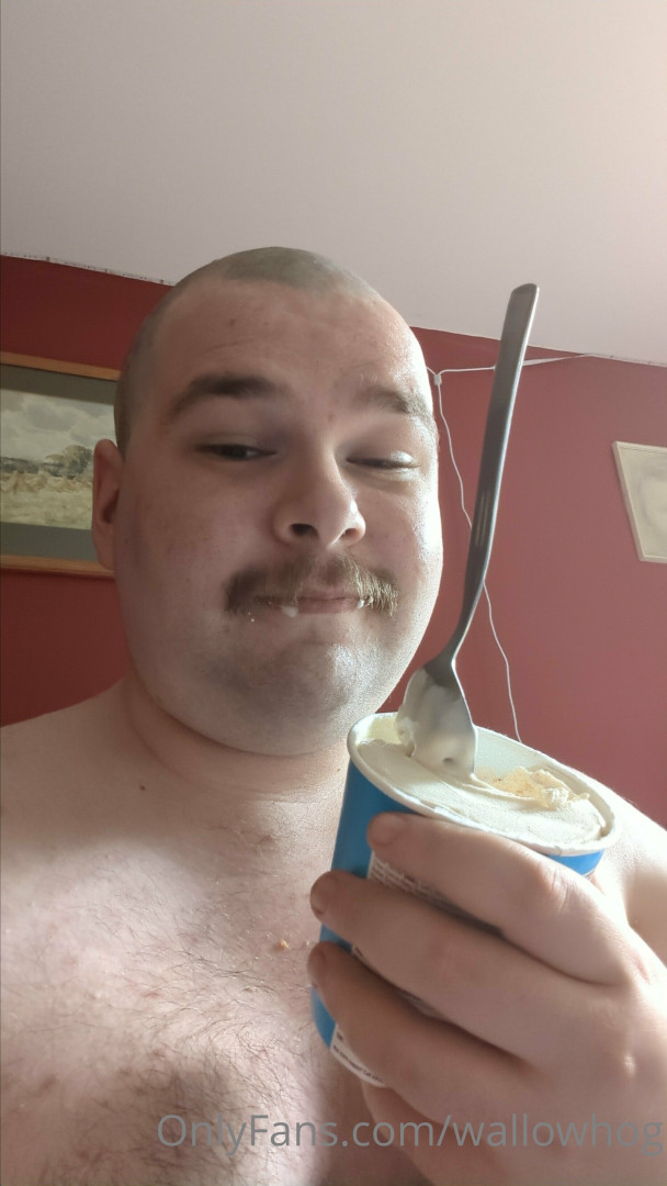 Photo by wallowhog published on May 16,2023 02:10:12 - BestThots