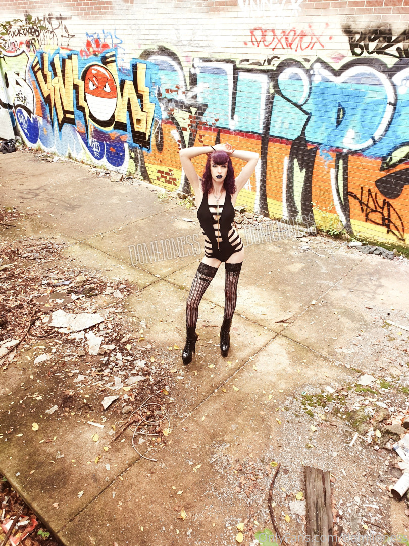 Photo by domlioness published on June 10,2023 04:56:48 - BestThots