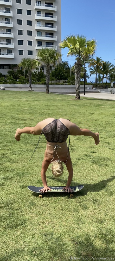 Photo by allisonnycfree published on November 20,2023 08:34:03 - BestThots