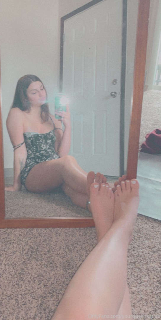 Photo by yourqueenkatiee published on May 15,2023 18:02:18 - BestThots