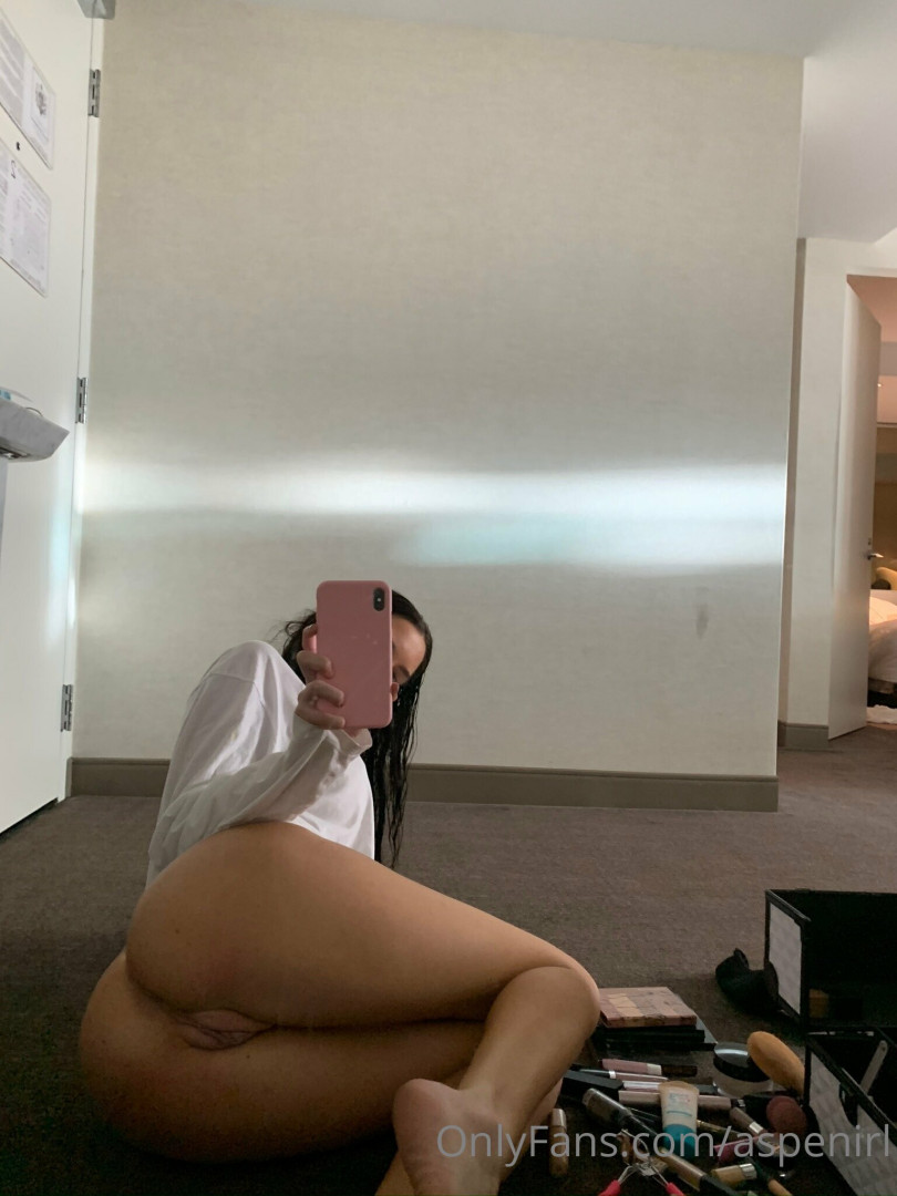 Photo by aspenirl published on November 24,2023 12:39:13 - BestThots