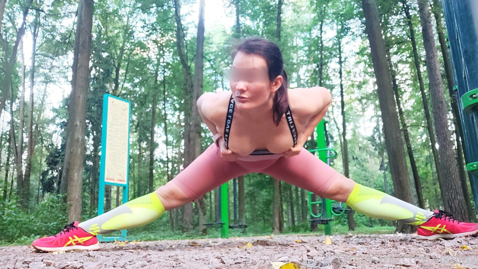 Photo by petitepassion1 published on June 7,2023 22:13:39 - BestThots