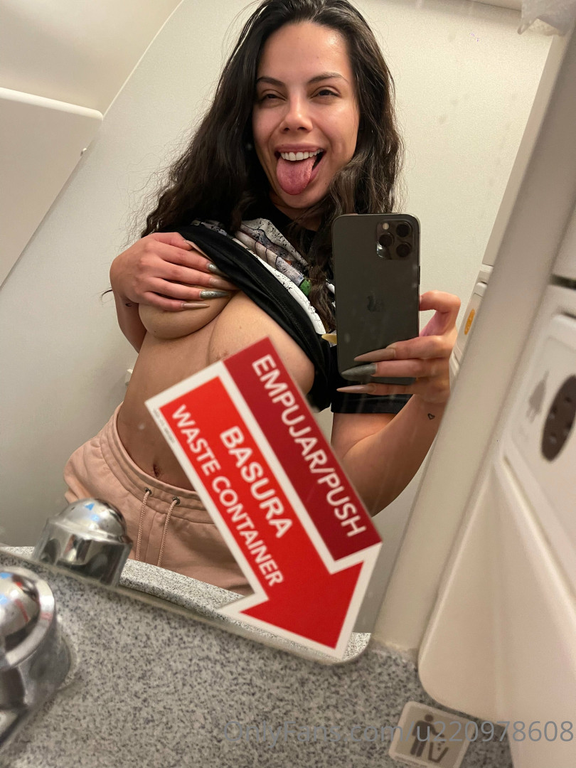 Photo by lizbethoficial published on June 7,2023 19:40:53 - BestThots