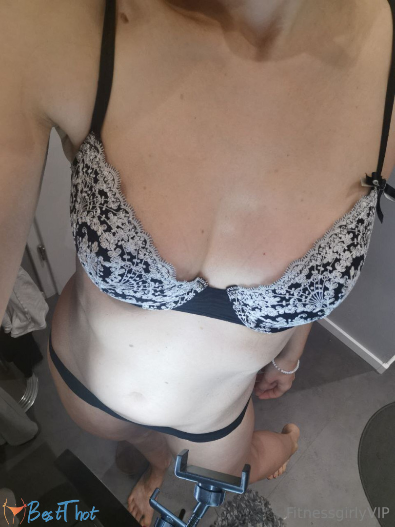 Photo by fitnessgirlyvip published on January 25,2025 21:00:20 - BestThots