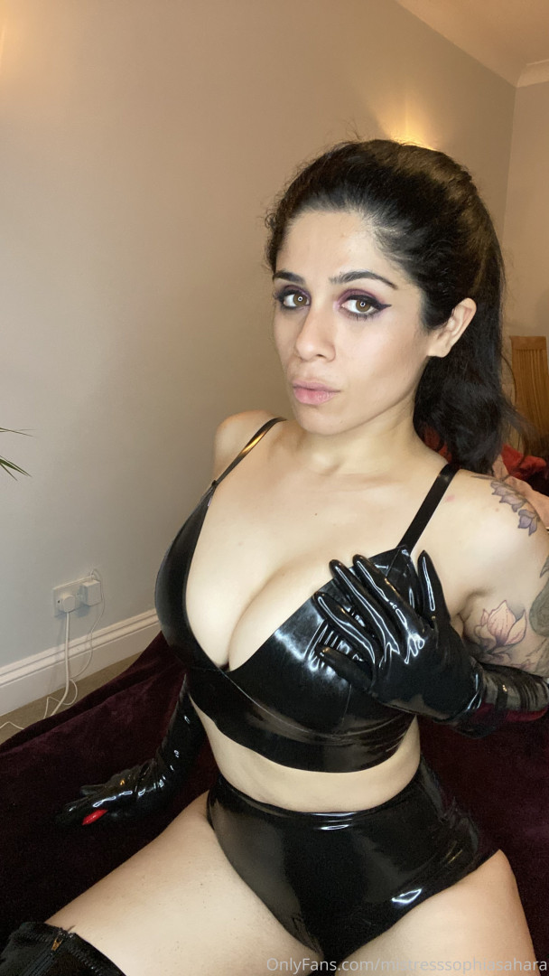 Photo by mistresssophiasahara published on July 7,2023 05:35:50 - BestThots