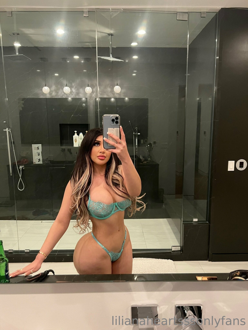 Photo by lilianaheartsss published on August 26,2023 22:33:14 - BestThots