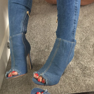eva_rose_feet #9275163
