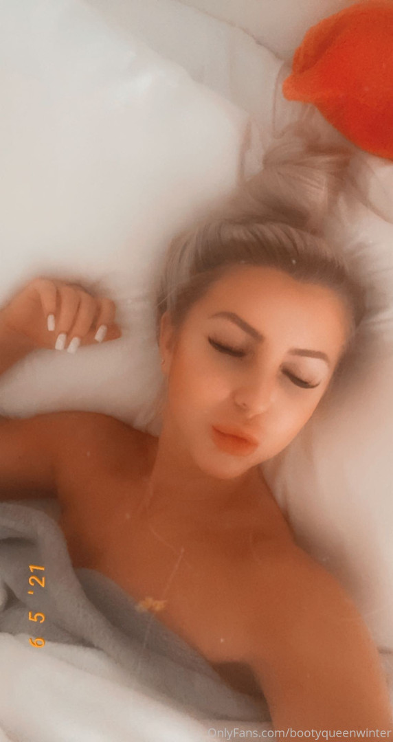 Photo by haleyysmith published on August 30,2023 19:37:35 - BestThots