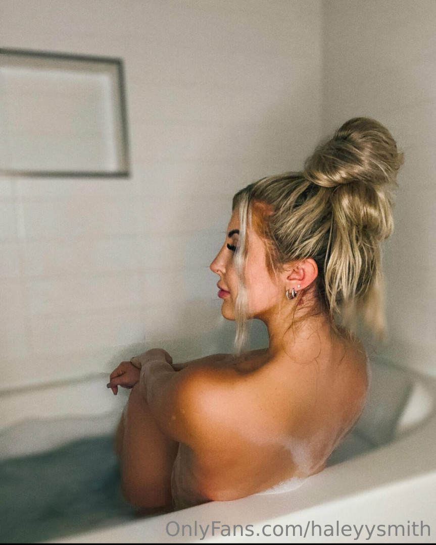 Photo by haleyysmith published on August 31,2023 10:52:49 - BestThots