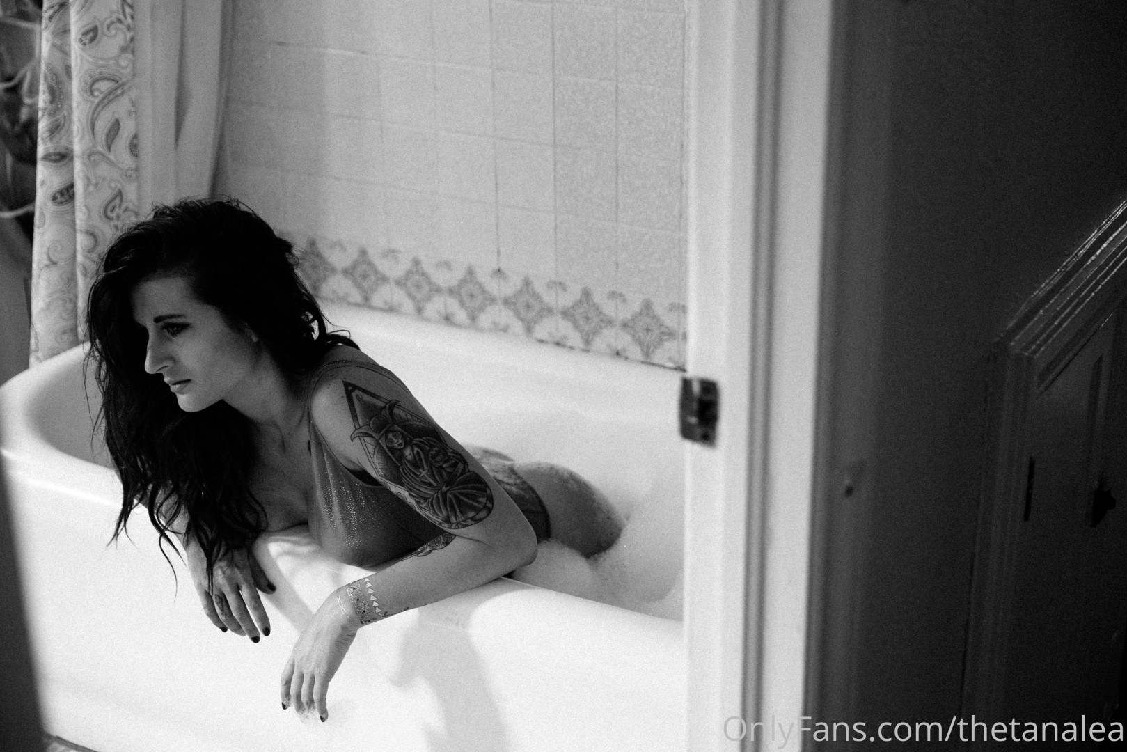 Photo by thetanalea published on June 3,2023 03:34:08 - BestThots