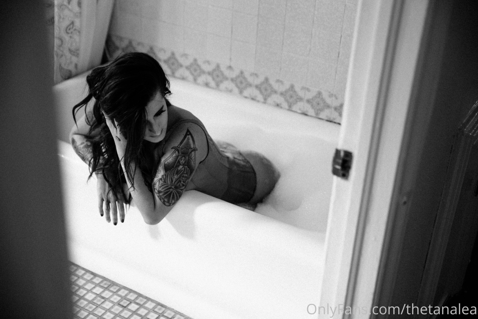 Photo by thetanalea published on June 3,2023 03:35:24 - BestThots