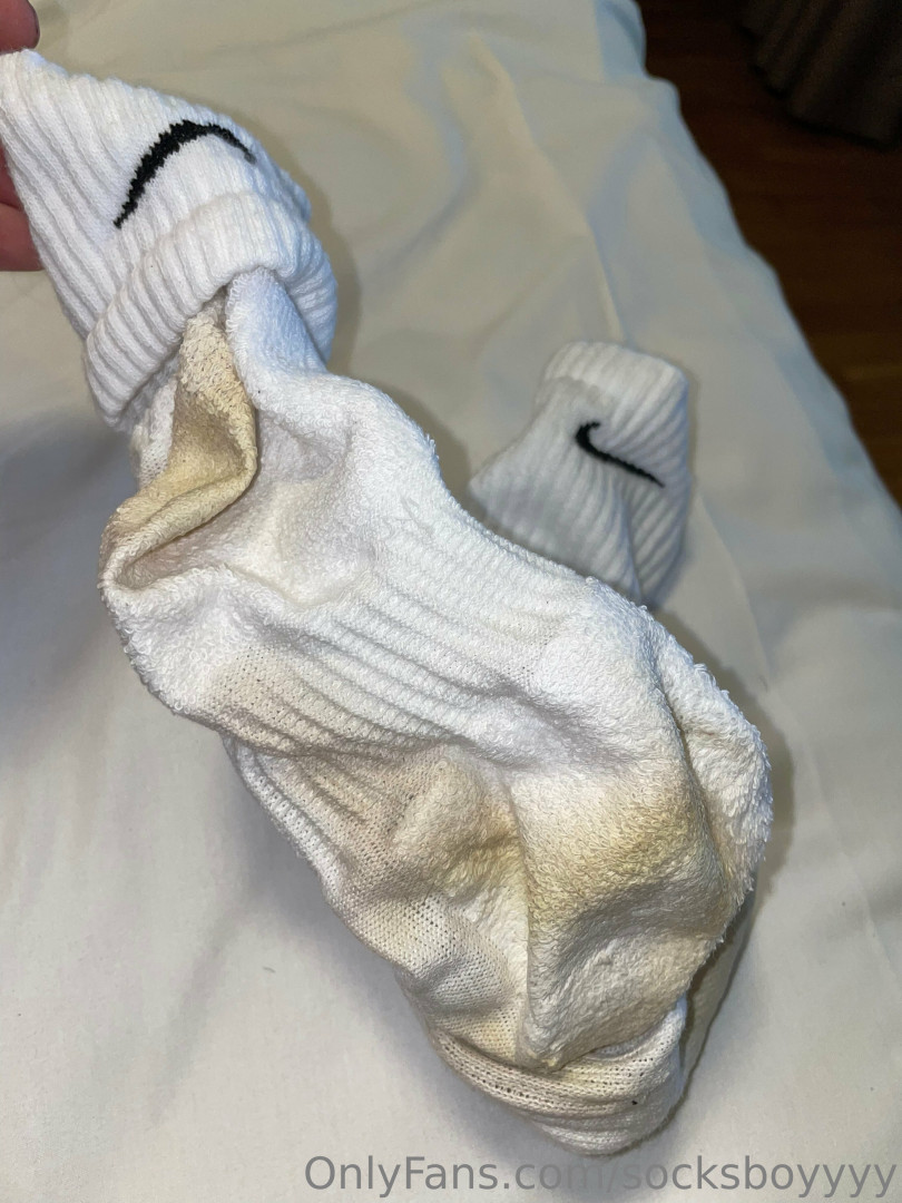 Photo by socksboyyyy published on May 17,2023 20:50:43 - BestThots