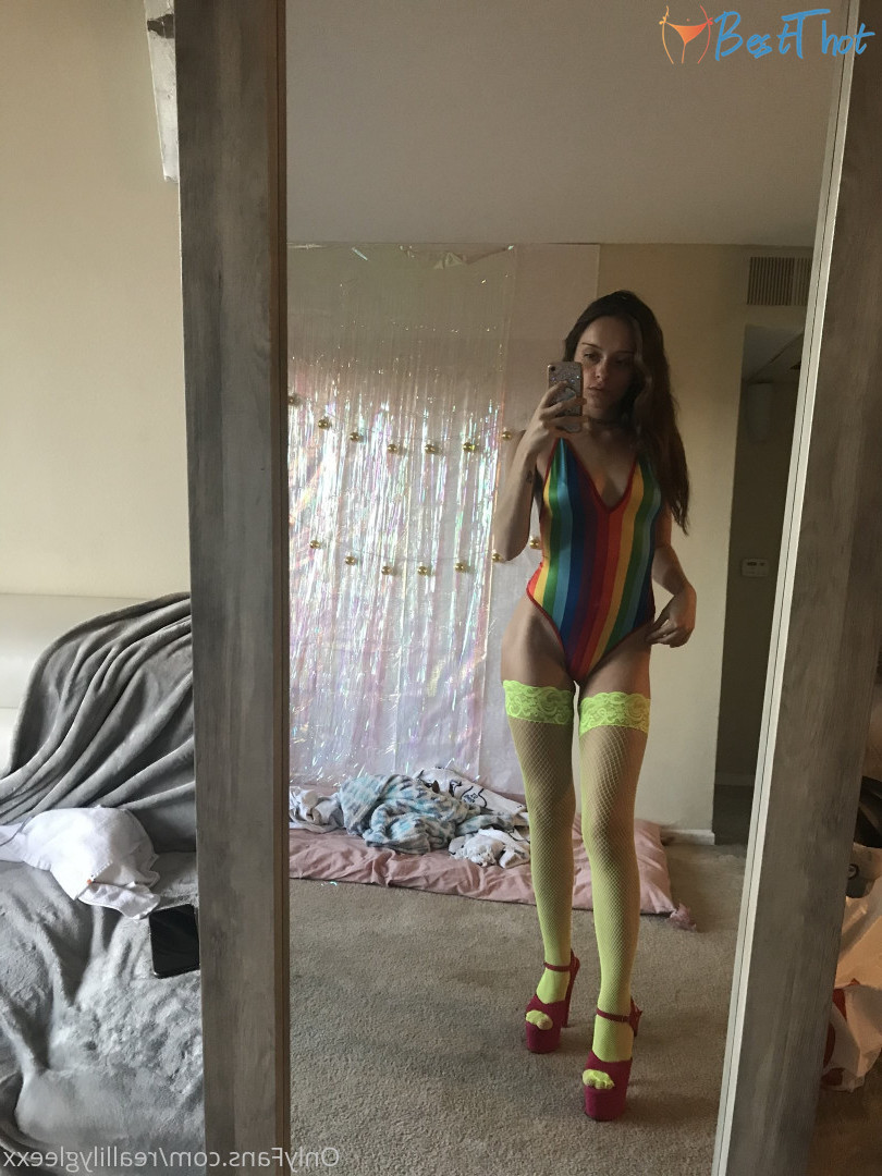 lilygleexxx #9455972