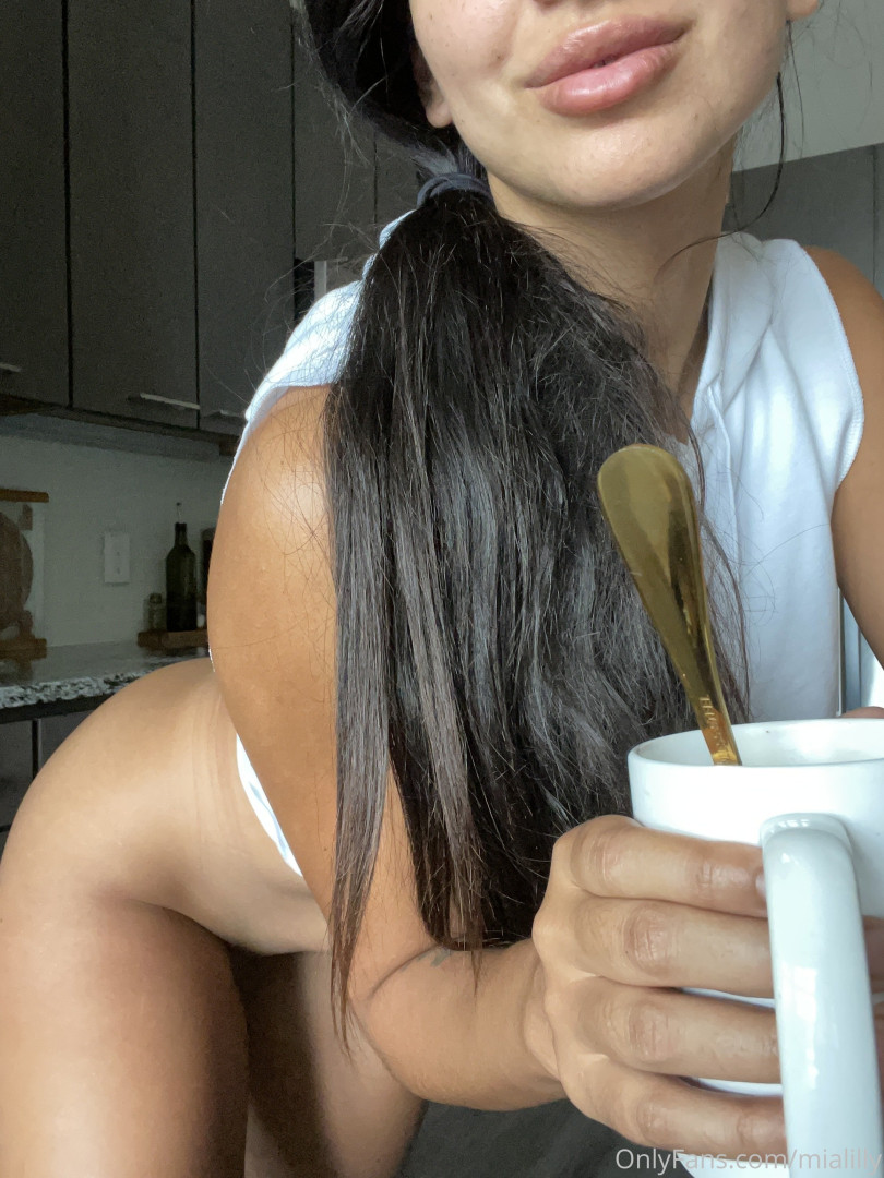 Photo by mialilly published on October 16,2023 03:00:04 - BestThots