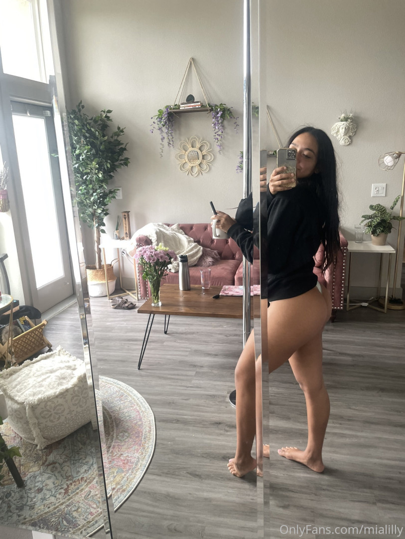 Photo by mialilly published on October 16,2023 03:04:40 - BestThots